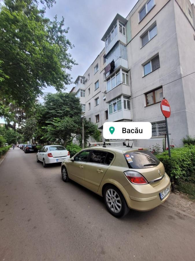 Christal Apartment Bacau Luaran gambar