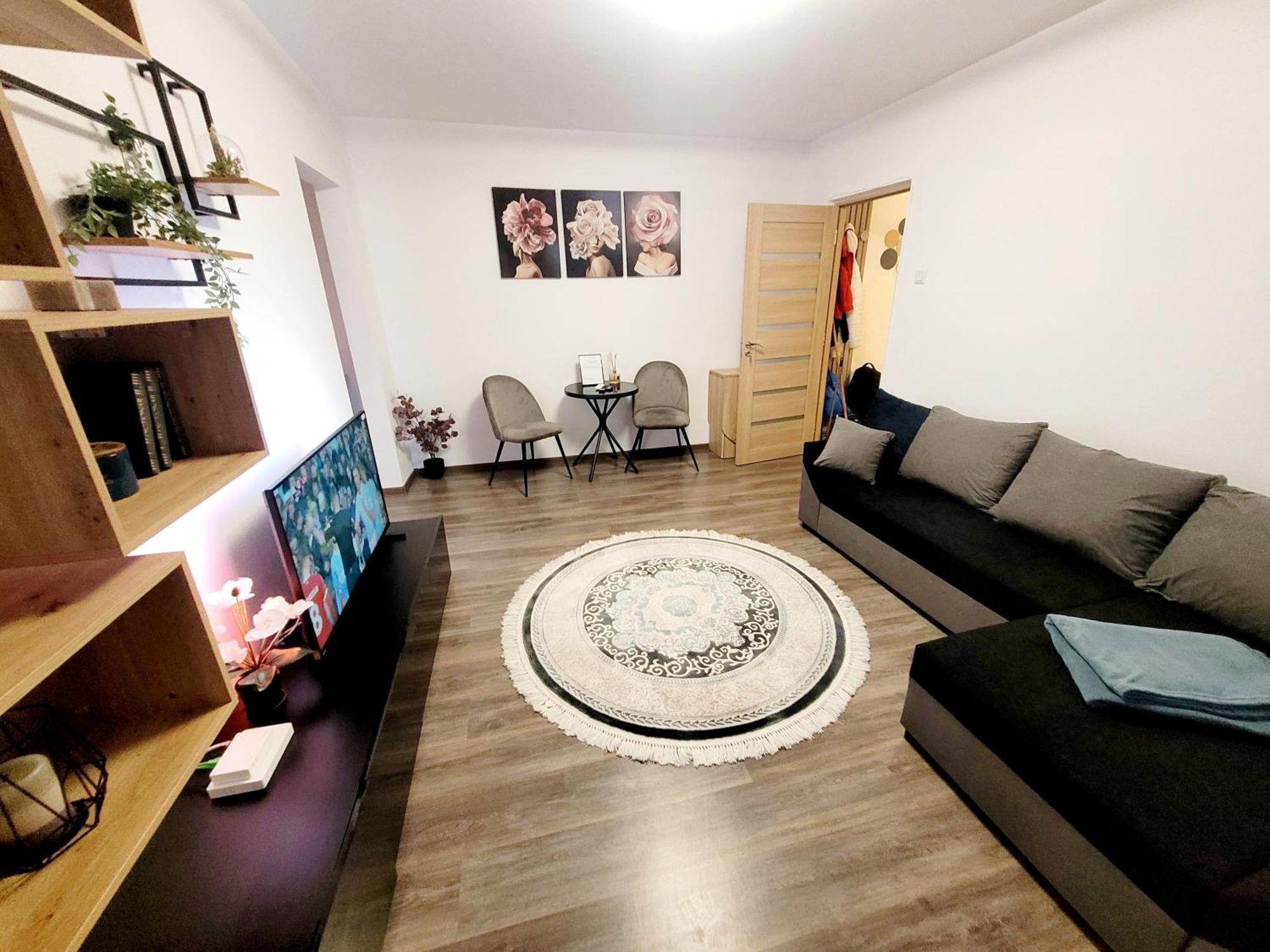 Christal Apartment Bacau Luaran gambar
