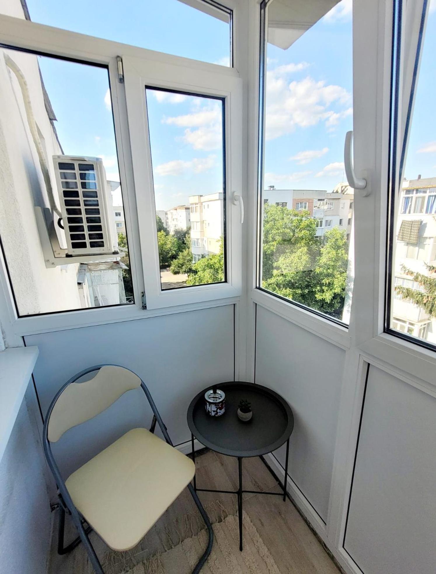 Christal Apartment Bacau Luaran gambar